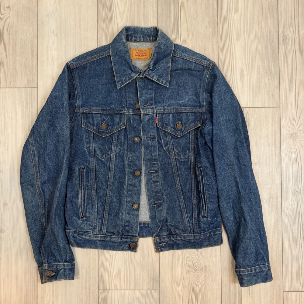 Vintage Levis 71506-0216 Denim Trucker Jacket Made in USA Blue Size 40L Mens